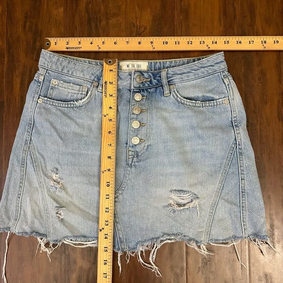 FREE PEOPLE WE THE FREE Distressed Denim Mini Skirt Button Fly Ripped - Picture 12 of 12